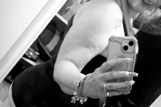 LET ME BE YOUR MILF - Image 2