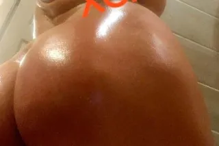 OFFERING KINKS AND FETISHES TODAYAY - Image 1