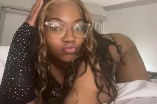 Ready To Play 🌟 𝒟𝑒𝑒𝓅 𝒯𝒽𝓇𝑜𝒶𝓉 𝒢𝑜𝒹𝒹𝑒𝓈𝓈 👅🏆 FaceTime Fun Available Now 📲💦 Party Favors ⛷ - Image 5