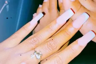 pretty& petite🍭 - Image 2