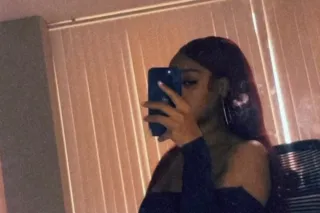 pretty& petite🍭 - Image 3