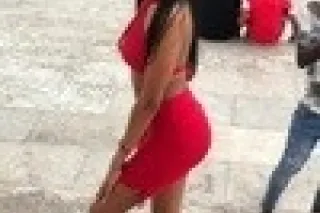 available now sexy flaca - Image 3