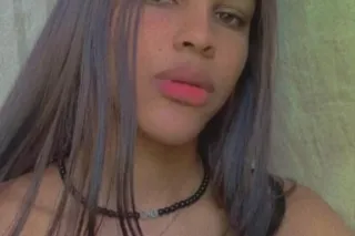 available now sexy flaca - Image 4