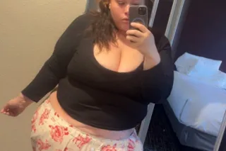 LEAVING TOMORROW 😈 I25-58th-Broadway 📍Incalls Only 😈 8⃣0⃣💲Specials ✨𝚁𝙴𝙰𝙳𝚈 𝚃𝙾 𝙼𝙴𝙴𝚃🆙 ❤ 𝐀𝐕𝐀𝐈𝐋𝐀𝐁𝐋𝐄💰BBW🍑 ☆ gσσd gιяℓ☘ωιтh• ηαυghту habits👅💦💙 V - Image 5