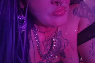 doing quick visit and hr specials new location come see me before i leave the area gentleman!!! Ready to get drained - Image 5