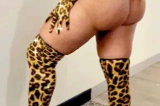 Hello love, I'm sexy and available for you 24/7 🥰😍 - Image 2